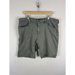 DU/ER N2X Relaxed Fit Grey Performance Shorts Mens Size 38‎ Tencel Stretch
